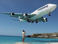 Самые адреналиновые аэропорты мира