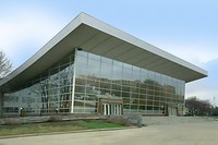 В Донецке аварийно сел самолет