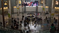 В аэропорту у пассажирки конфисковали пирожное