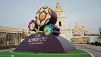 Во время Евро-2012 в западноевропейских аэропортах будут продавать украинскую валюту