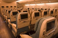 В Singapore Airlines призывают учить английский