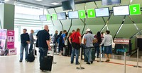 Wizz Air на время уменьшила багажный сбор