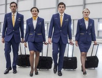 Ryanair обновил форму своим бортпроводникам